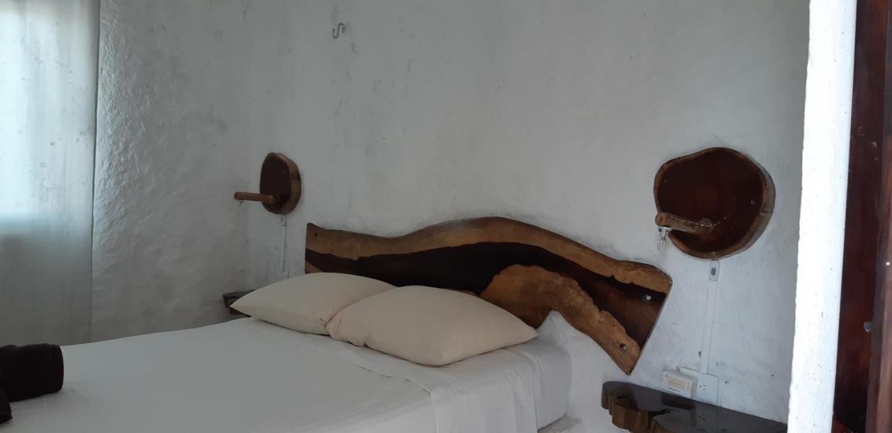 Hostel La Isla Holbox Buitenkant foto